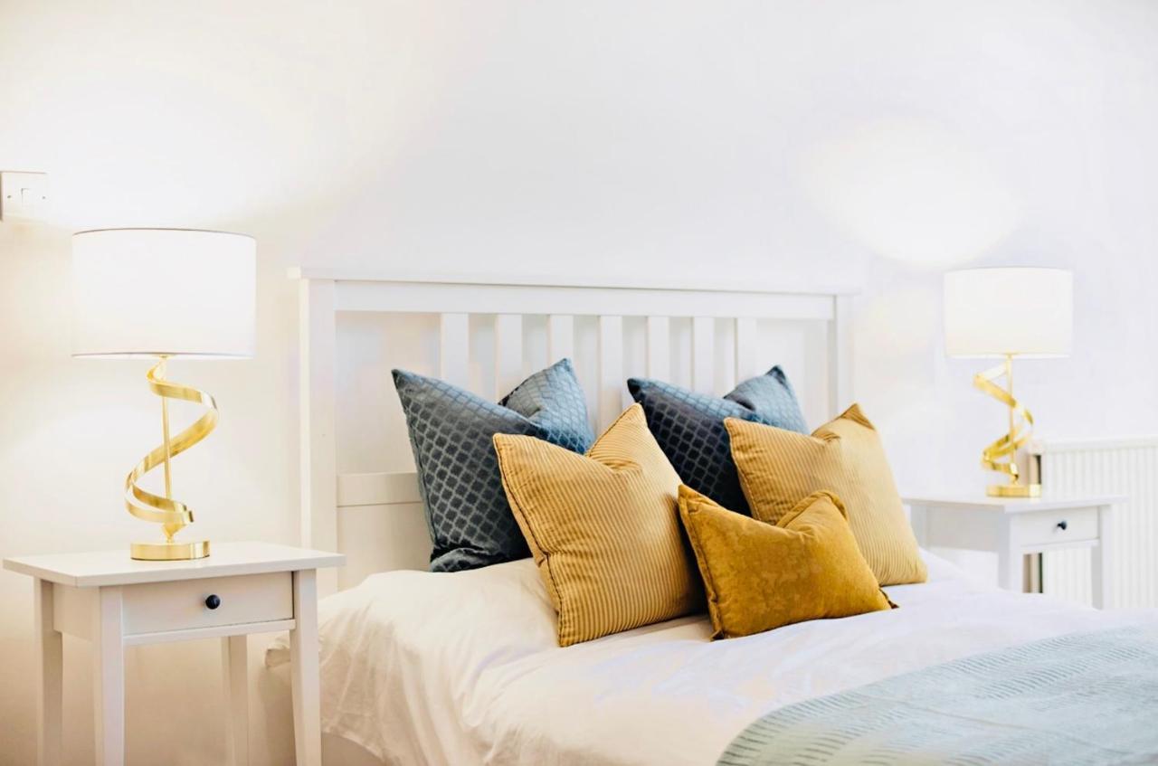 Spacious & Charming Garden Flat -Zone 2- Great For Central London Access Bagian luar foto