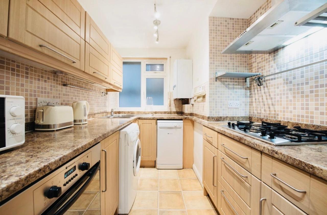 Spacious & Charming Garden Flat -Zone 2- Great For Central London Access Bagian luar foto